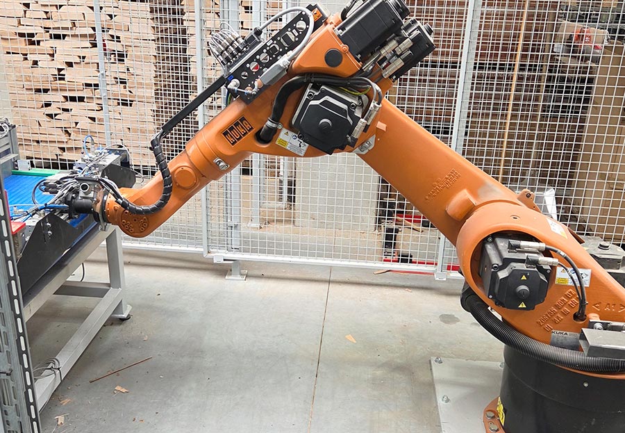 Wiedmann Holztechnik GmbH | Perfekte Verbindung für gute Möbel